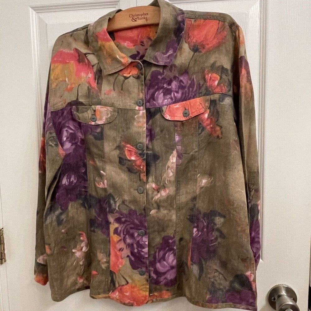 Chico's Watercolors 100% Linen Button Down Shirt / Jacket Size 2 Large